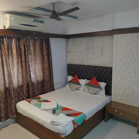 Khaleej Residency Near U S Embassy Hotel Chennai Exterior foto